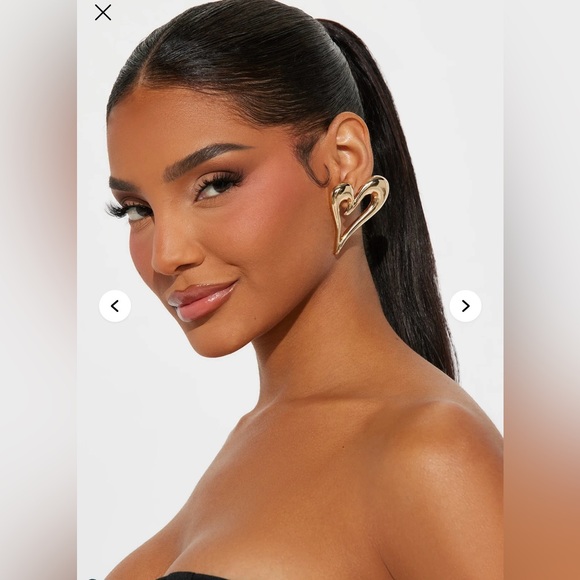 ABSTRACT HEART EARRINGS - Picture 3 of 3